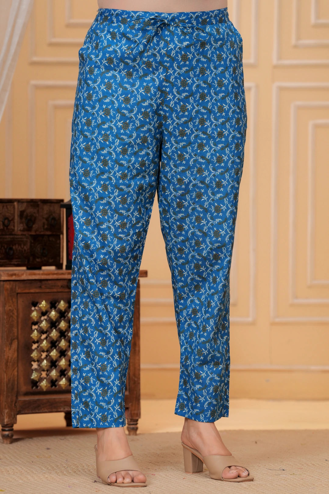 Royal Blue Jaipuri Buta Print Cotton Kurta Pant Set with Kota Doria Dupatta