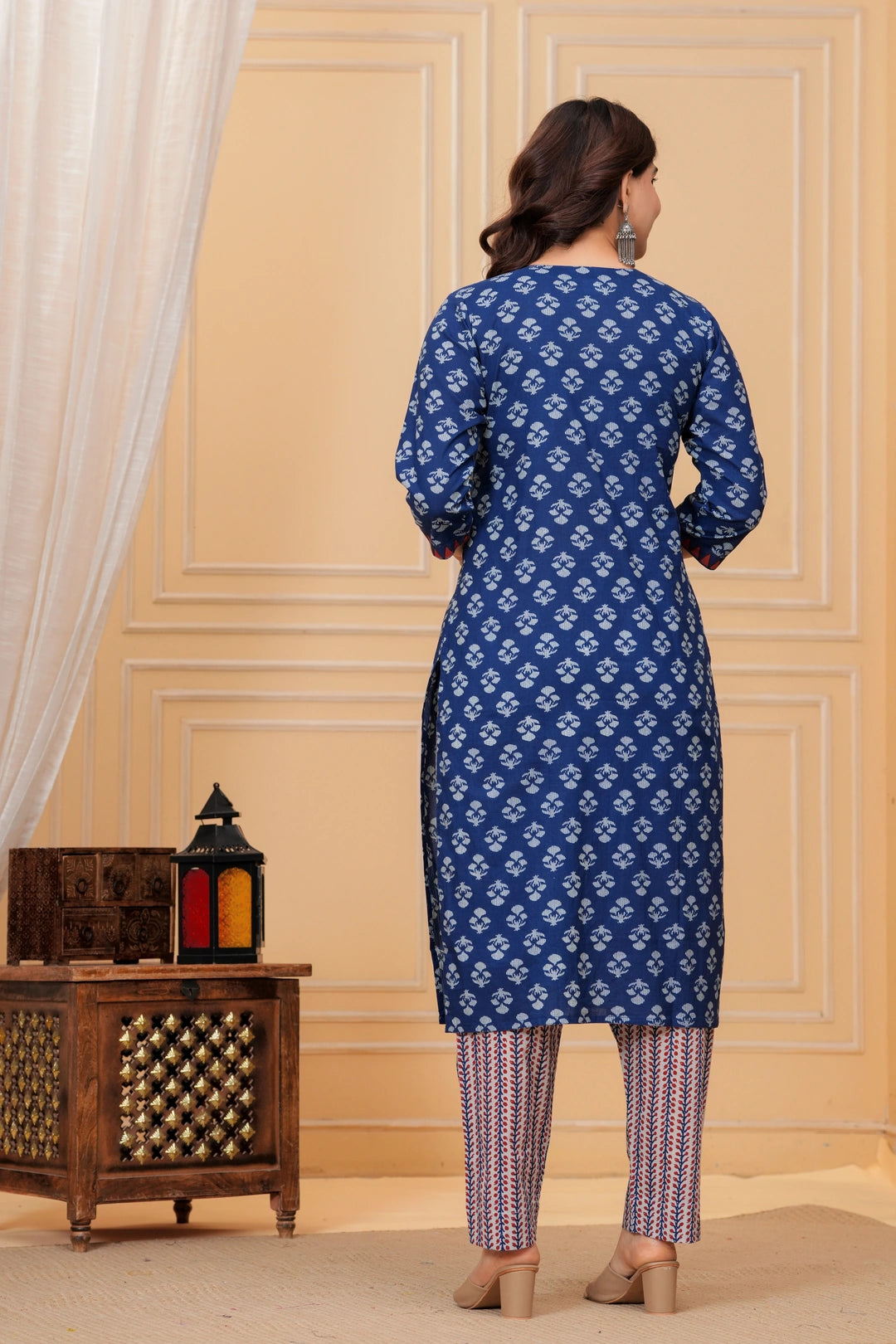 Indigo Dabu Print Cotton Kurta Pant Set with Geometric Mulmul Dupatta