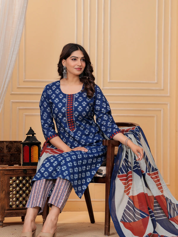 Indigo Dabu Print Cotton Kurta Pant Set with Geometric Mulmul Dupatta