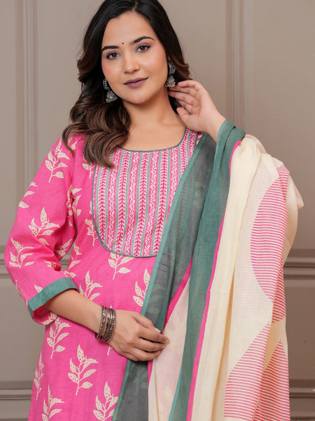 Pink Sanganeri Buti Print Cotton Kurta Pant Set with Mulmul Dupatta