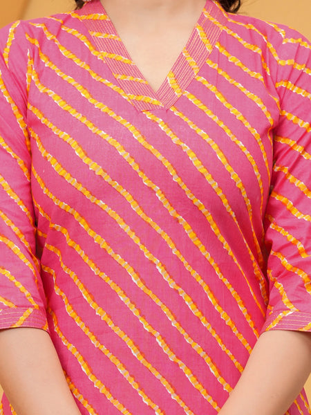 Vibrant Fuchsia Pink Leheriya Print Cotton Kurta with White Pant for Women
