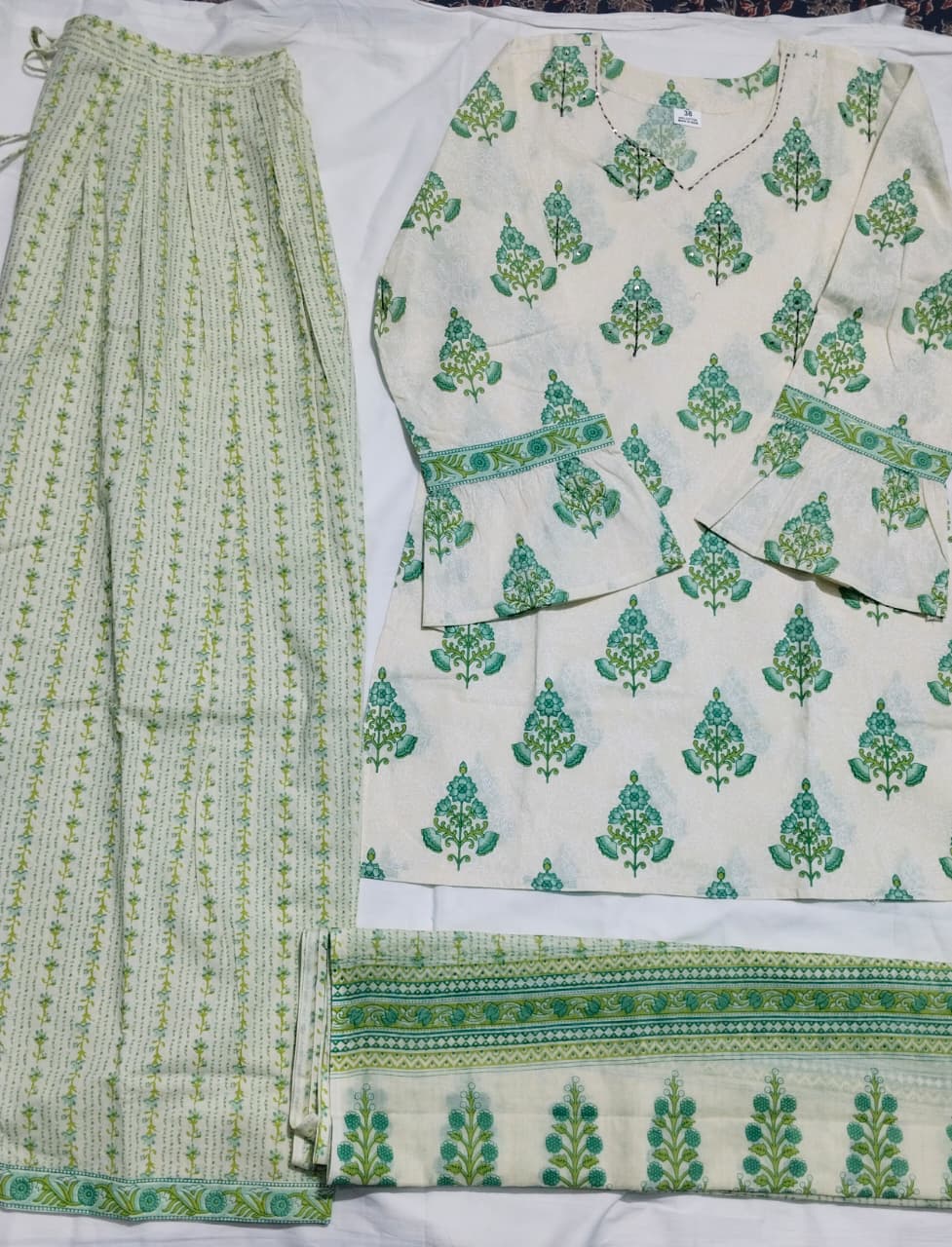 Green Buti Cotton Straight Kurti Set