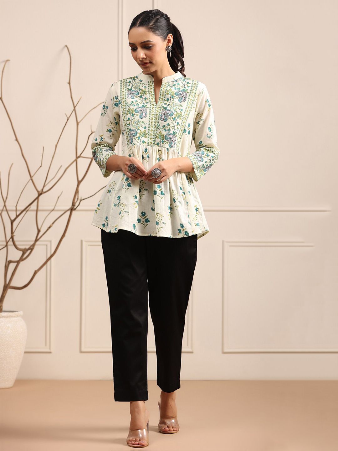 Sage Floral Mandarin Short Kurti