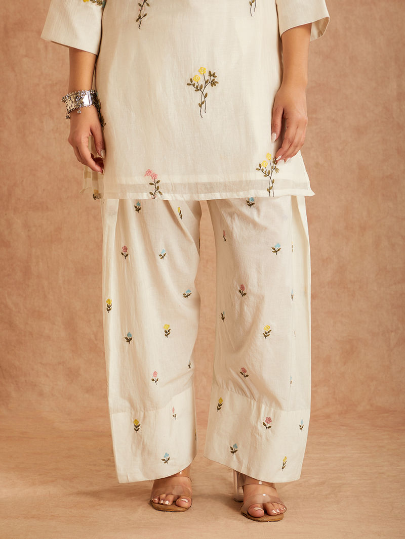 Floral Embroidered Farshi Kurta Set